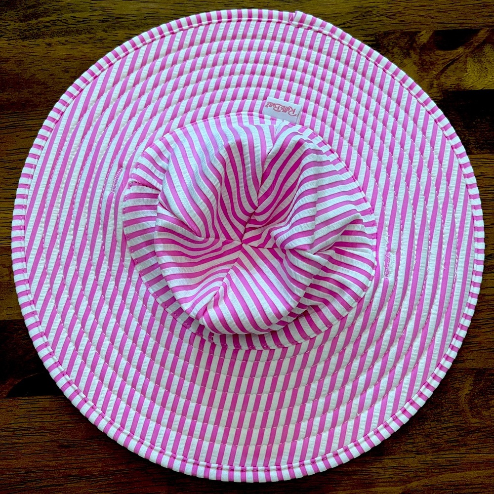 Ruffle Butts sun hat. Brand new. 0-12 months.